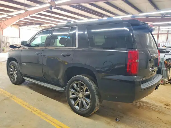 1GNSKBKCXGR161880 2016 CHEVROLET TAHOE - Image 2