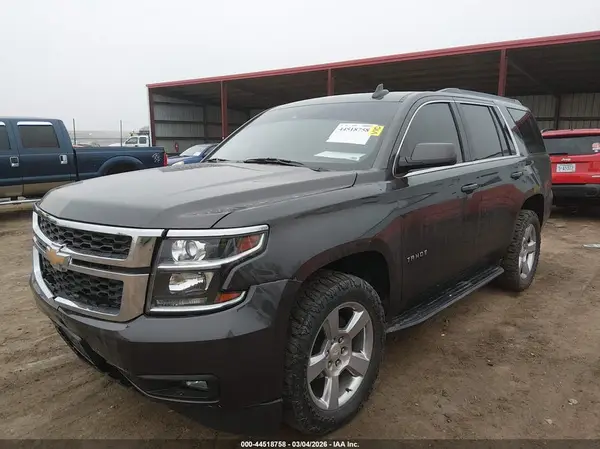 1GNSKBKCXGR300678 2016 CHEVROLET TAHOE - Image 2