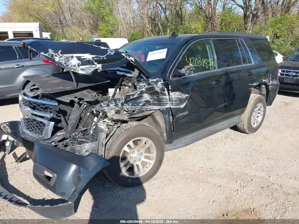1GNSKBKCXGR393105 2016 CHEVROLET TAHOE - Image 2