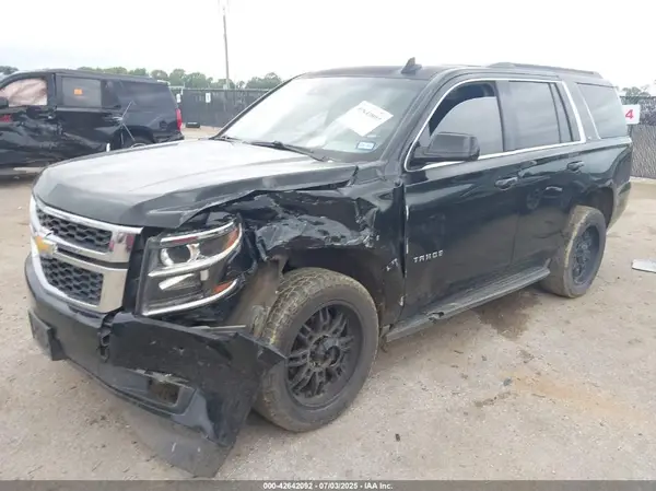 1GNSKBKCXGR396943 2016 CHEVROLET TAHOE - Image 2