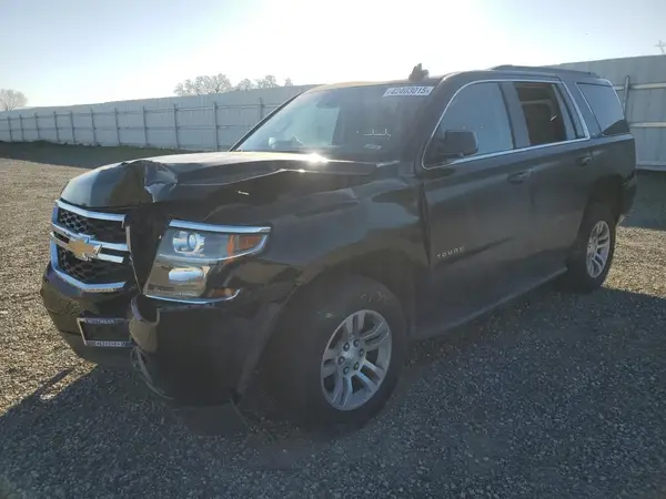 1GNSKBKCXHR299078 2017 CHEVROLET TAHOE - Image 1