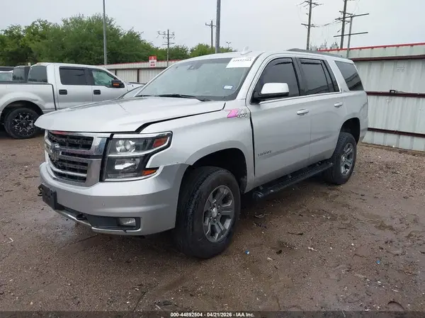 1GNSKBKCXHR345363 2017 CHEVROLET TAHOE - Image 2
