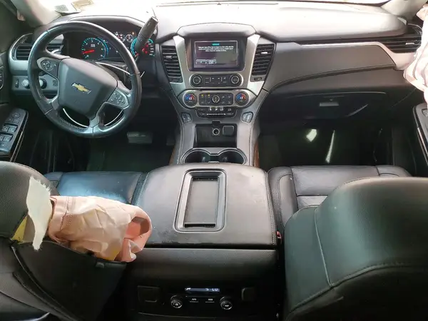 1GNSKBKCXHR393302 2017 CHEVROLET TAHOE - Image 8
