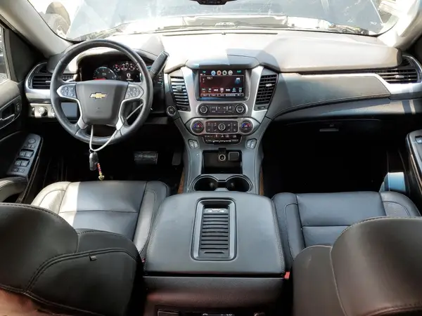 1GNSKBKCXHR399956 2017 CHEVROLET TAHOE - Image 8