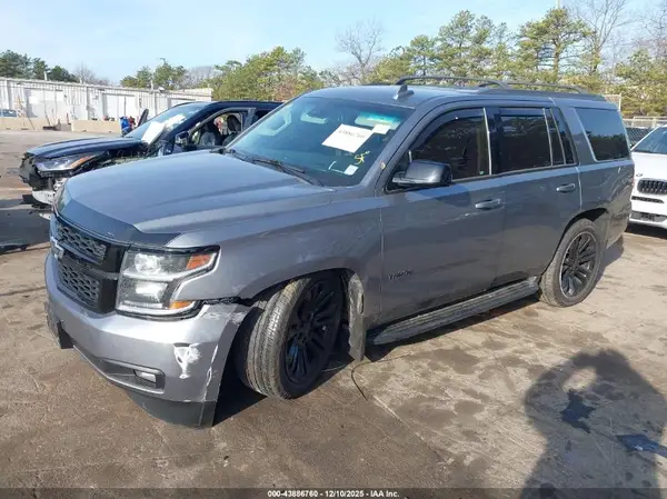 1GNSKBKCXJR158159 2018 CHEVROLET TAHOE - Image 2