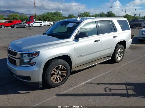 1GNSKBKCXJR188245 2018 CHEVROLET TAHOE - Image 2