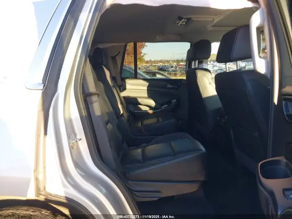 1GNSKBKCXJR341593 2018 CHEVROLET TAHOE - Image 8