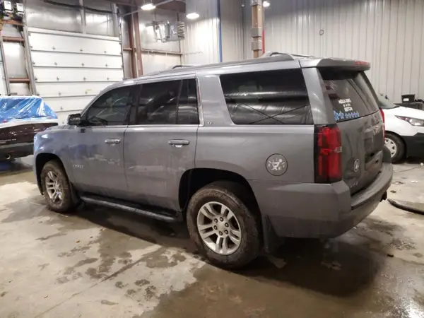 1GNSKBKCXJR387425 2018 CHEVROLET TAHOE - Image 2