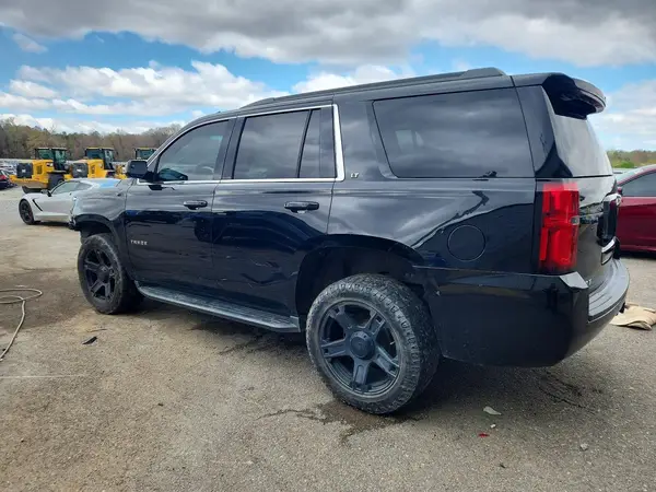 1GNSKBKCXKR174038 2019 CHEVROLET TAHOE - Image 2