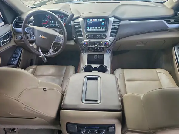 1GNSKBKCXKR227899 2019 CHEVROLET TAHOE - Image 8