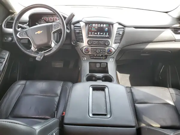 1GNSKBKCXKR229667 2019 CHEVROLET TAHOE - Image 8