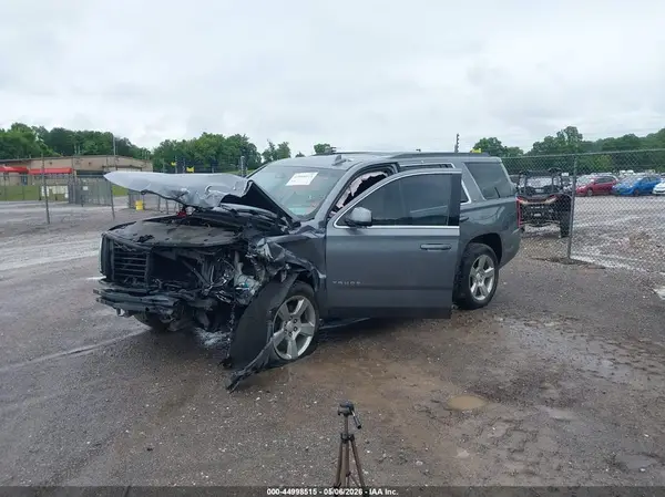1GNSKBKCXKR312581 2019 CHEVROLET TAHOE - Image 2