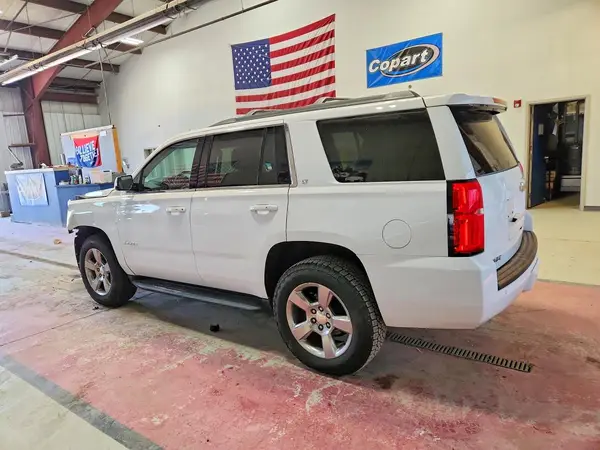 1GNSKBKCXKR358878 2019 CHEVROLET TAHOE - Image 2