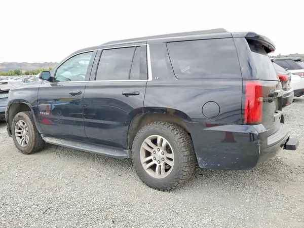 1GNSKBKCXKR364910 2019 CHEVROLET TAHOE - Image 2