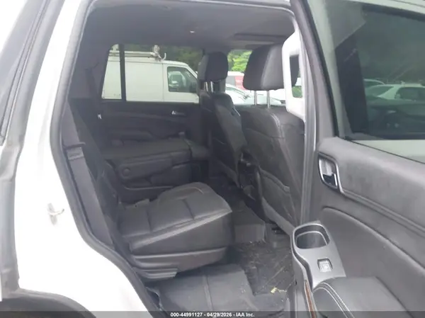1GNSKBKCXKR369122 2019 CHEVROLET TAHOE - Image 8