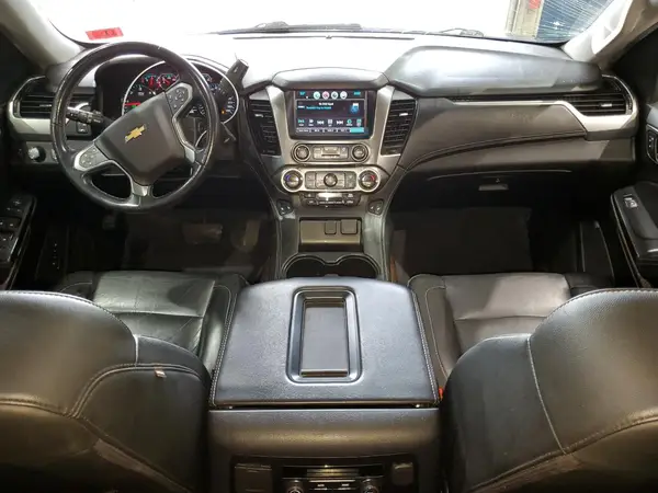 1GNSKBKCXKR379827 2019 CHEVROLET TAHOE - Image 8