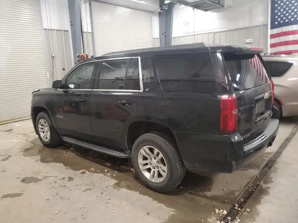 1GNSKBKCXKR398197 2019 CHEVROLET TAHOE - Image 2