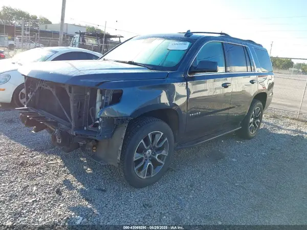 1GNSKBKCXLR308273 2020 CHEVROLET TAHOE - Image 2