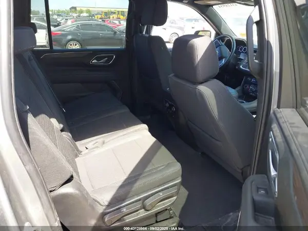 1GNSKBKD1PR534412 2023 CHEVROLET SUBURBAN - Image 8