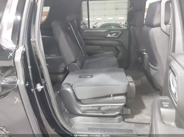 1GNSKBKD5MR432252 2021 CHEVROLET SUBURBAN - Image 8