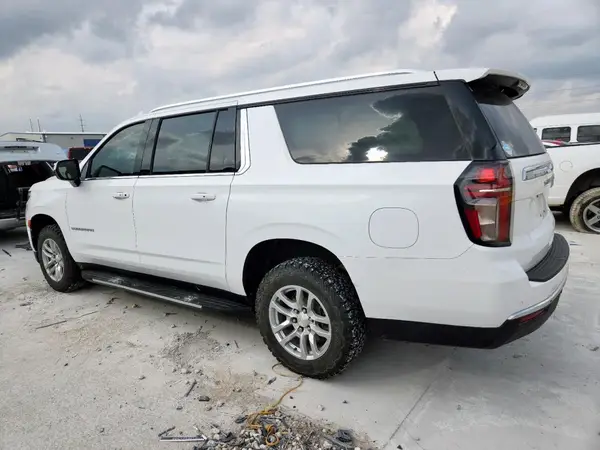 1GNSKBKD6PR150898 2023 CHEVROLET SUBURBAN - Image 2