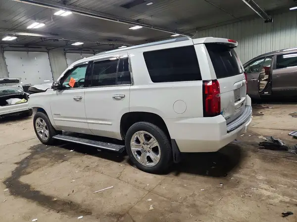 1GNSKCKC1HR238160 2017 CHEVROLET TAHOE - Image 2