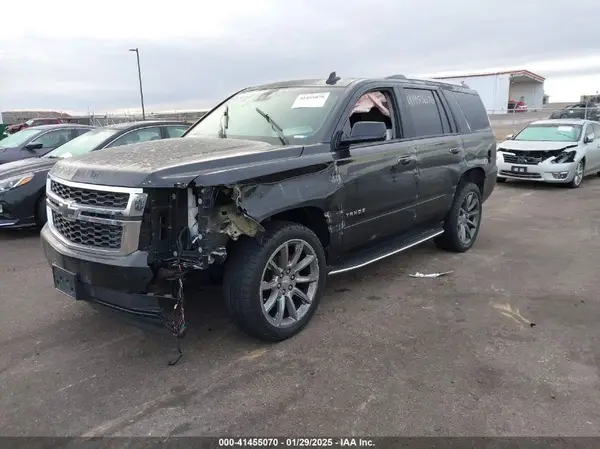 1GNSKCKC1HR306716 2017 CHEVROLET TAHOE - Image 2