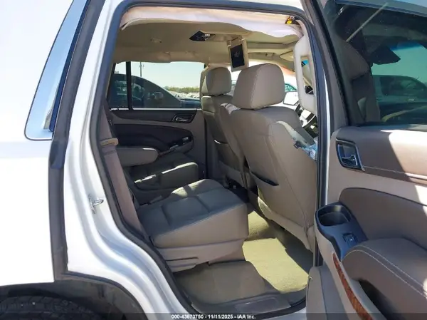 1GNSKCKC2HR150329 2017 CHEVROLET TAHOE - Image 8