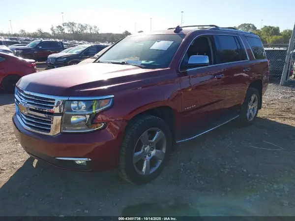 1GNSKCKC2HR215633 2017 CHEVROLET TAHOE - Image 2