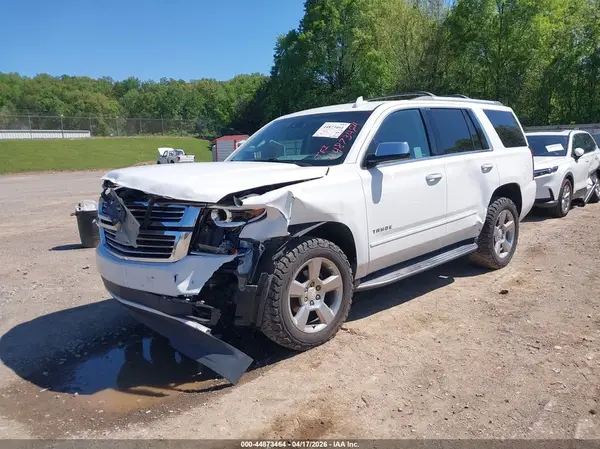 1GNSKCKC2JR165340 2018 CHEVROLET TAHOE - Image 2