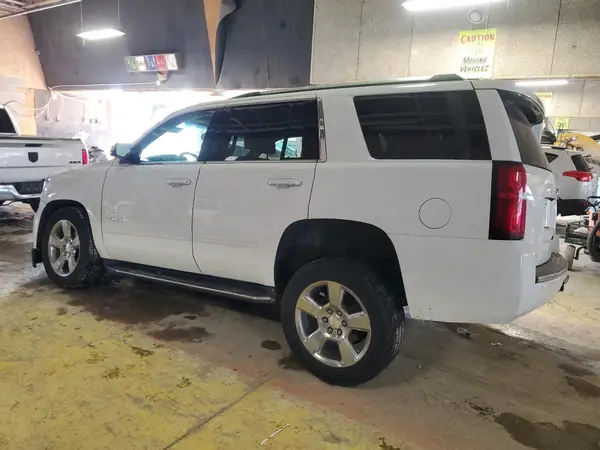 1GNSKCKC2LR233350 2020 CHEVROLET TAHOE - Image 2