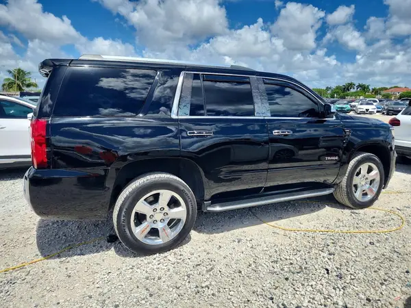 2017 CHEVROLET TAHOE COPART lot 56767676 auction photo 3