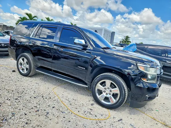 2017 CHEVROLET TAHOE COPART lot 56767676 auction photo 4