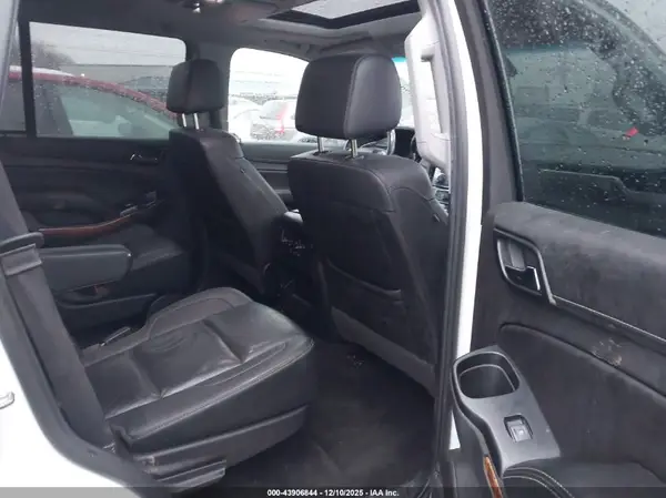 1GNSKCKC3JR110122 2018 CHEVROLET TAHOE - Image 8