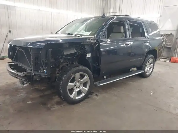1GNSKCKC3KR267036 2019 CHEVROLET TAHOE - Image 2