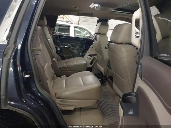 1GNSKCKC3KR267036 2019 CHEVROLET TAHOE - Image 8