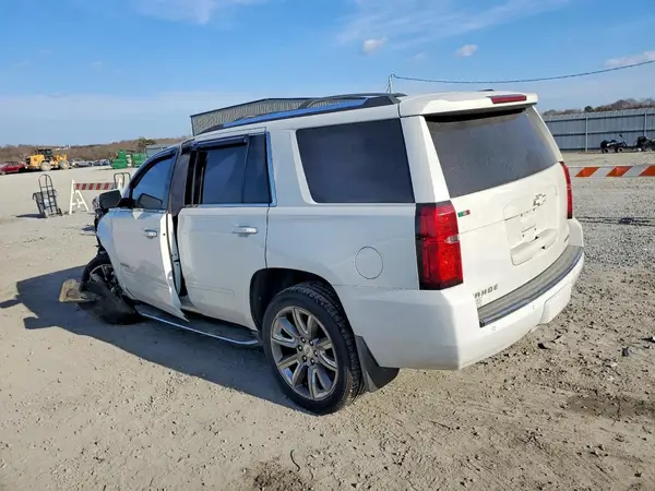 1GNSKCKC4HR133905 2017 CHEVROLET TAHOE - Image 2