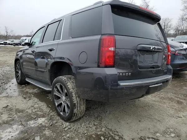 1GNSKCKC4HR208361 2017 CHEVROLET TAHOE - Image 2