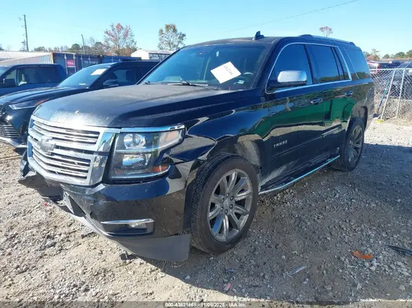 1GNSKCKC5HR225587 2017 CHEVROLET TAHOE - Image 2