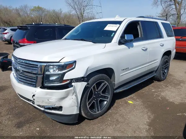 1GNSKCKC6HR178943 2017 CHEVROLET TAHOE - Image 2