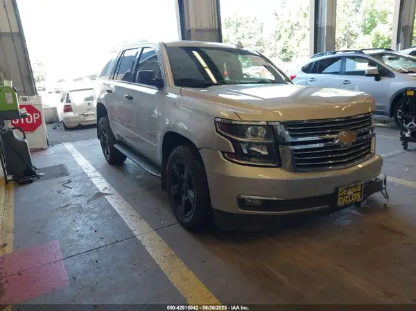 1GNSKCKC6JR301629 2018 CHEVROLET TAHOE - Image 1