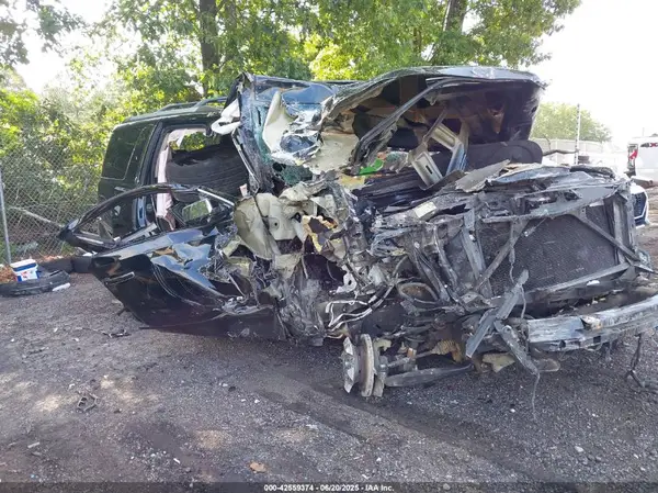 1GNSKCKC6JR311951 2018 CHEVROLET TAHOE - Image 1
