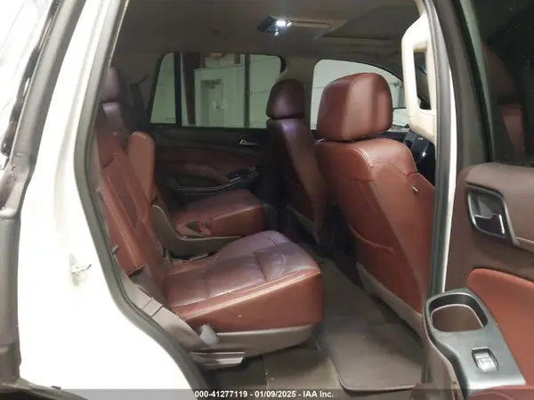1GNSKCKC7HR126141 2017 CHEVROLET TAHOE - Image 8
