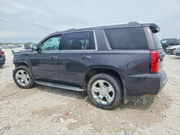 1GNSKCKC7HR284401 2017 CHEVROLET TAHOE - Image 2