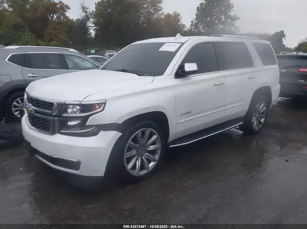 1GNSKCKC7HR289789 2017 CHEVROLET TAHOE - Image 2