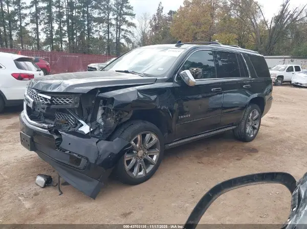 1GNSKCKC7HR368105 2017 CHEVROLET TAHOE - Image 2