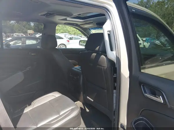 1GNSKCKC7HR398320 2017 CHEVROLET TAHOE - Image 8
