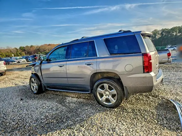 1GNSKCKC7JR245331 2018 CHEVROLET TAHOE - Image 2