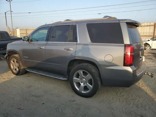 1GNSKCKC7JR329827 2018 CHEVROLET TAHOE - Image 2