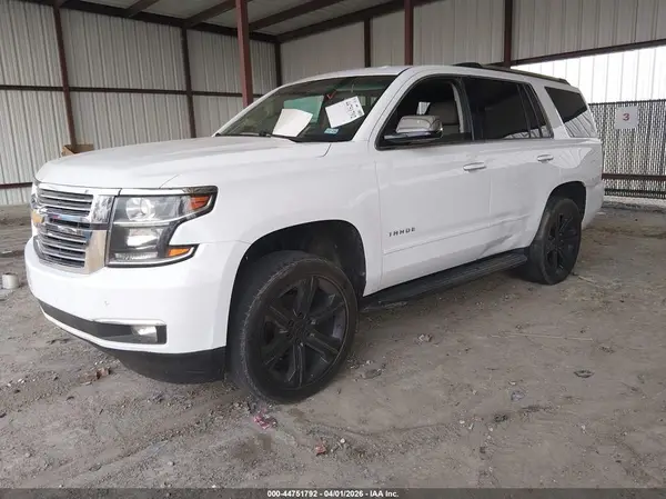 1GNSKCKC7KR191529 2019 CHEVROLET TAHOE - Image 2
